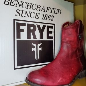 Frye Melissa Button Short Boot Burgandy